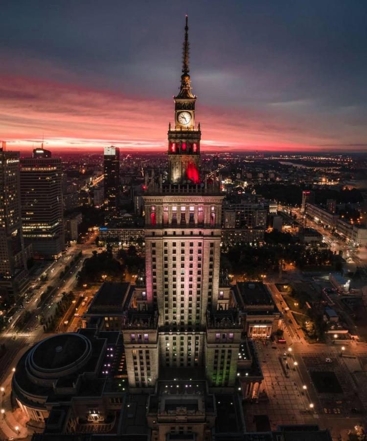 LOVE metro WiFi 300Mbs 65’TV Netflix HBO AppleTV+ Varsovia Exterior foto
