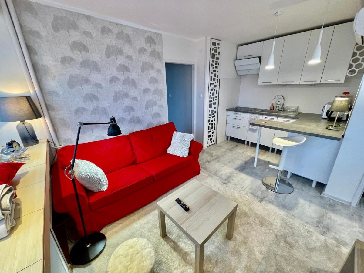 LOVE metro WiFi 300Mbs 65’TV Netflix HBO AppleTV+ Varsovia Exterior foto
