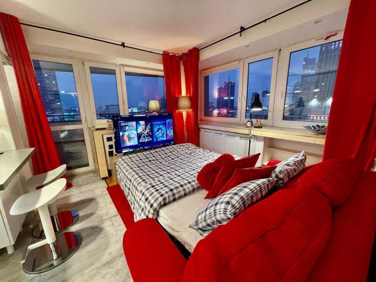 LOVE metro WiFi 300Mbs 65’TV Netflix HBO AppleTV+ Varsovia Exterior foto