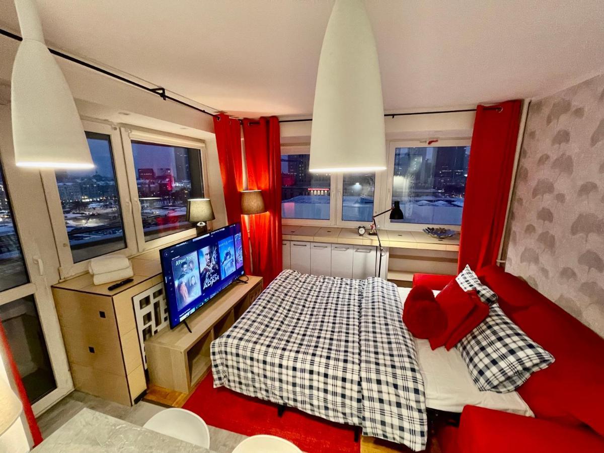 LOVE metro WiFi 300Mbs 65’TV Netflix HBO AppleTV+ Varsovia Exterior foto